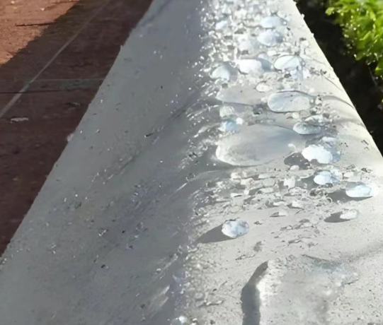 邗江硅烷浸渍涂料在混凝土保护中的应用